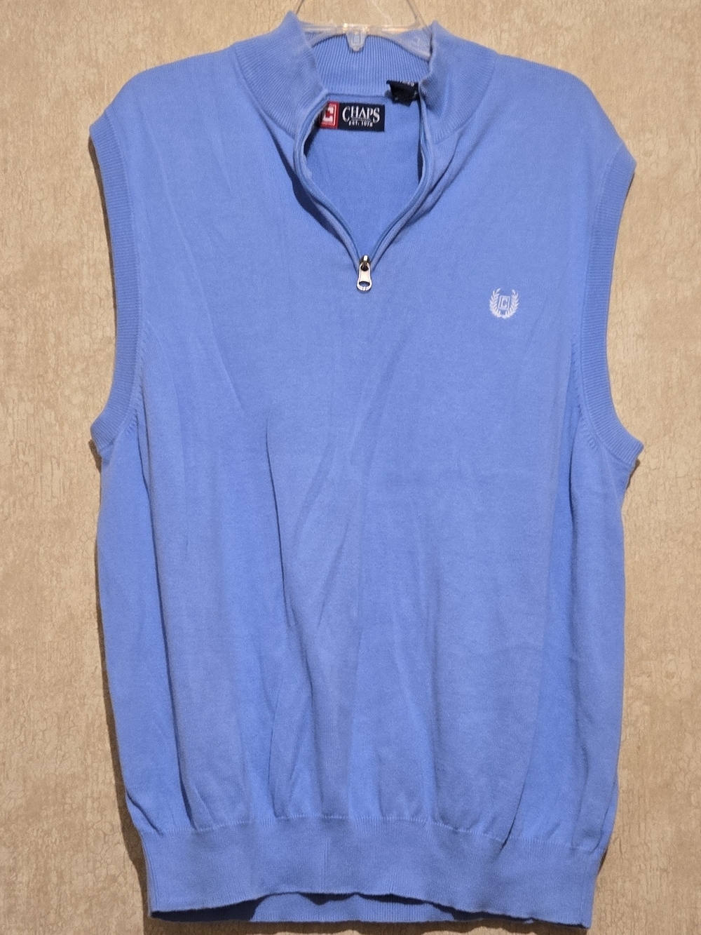 Chaps men’s Light Blue Sleeveless Quarter-Zip Sweater Vest